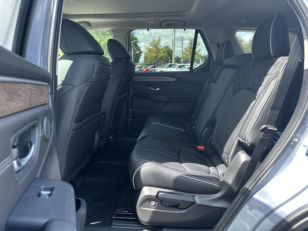 Thumbnail: 2026 Honda Pilot - 20
