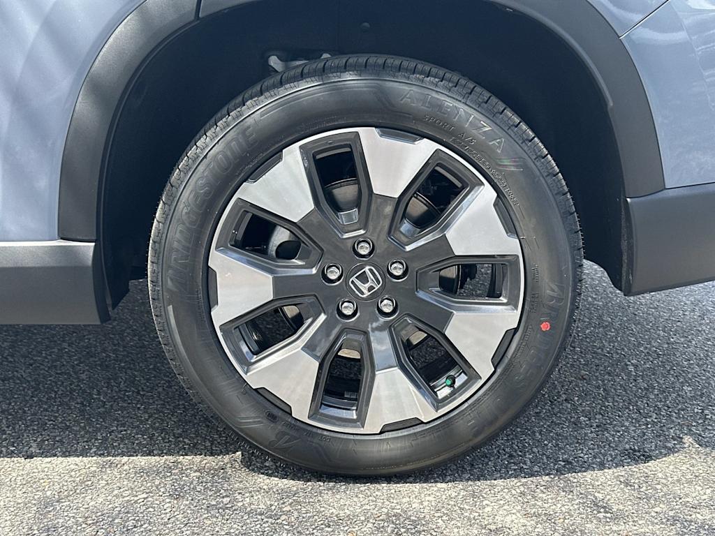 Thumbnail: 2026 Honda Pilot - 7