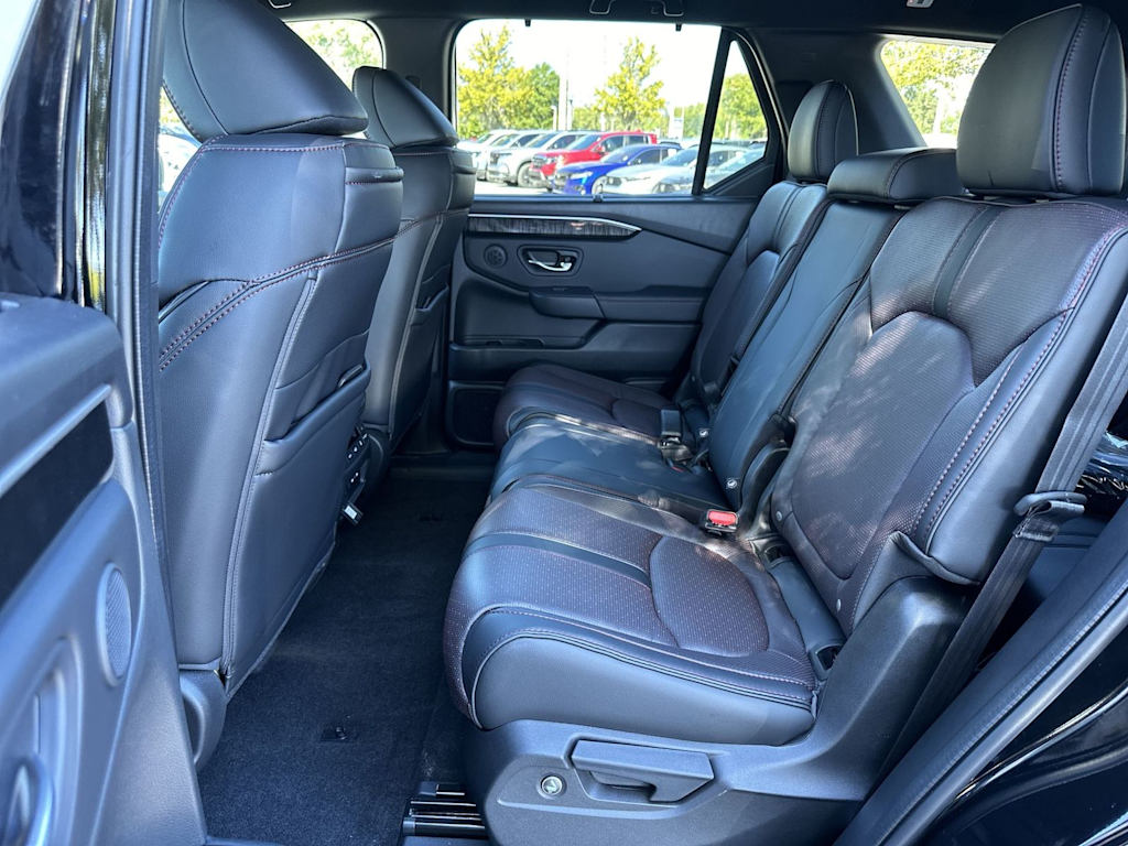 Thumbnail: 2025 Honda Pilot - 17