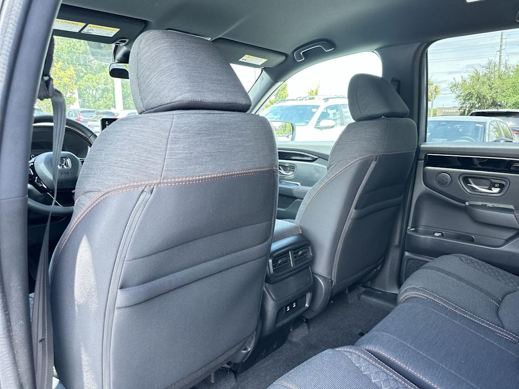Thumbnail: 2026 Honda Pilot - 11