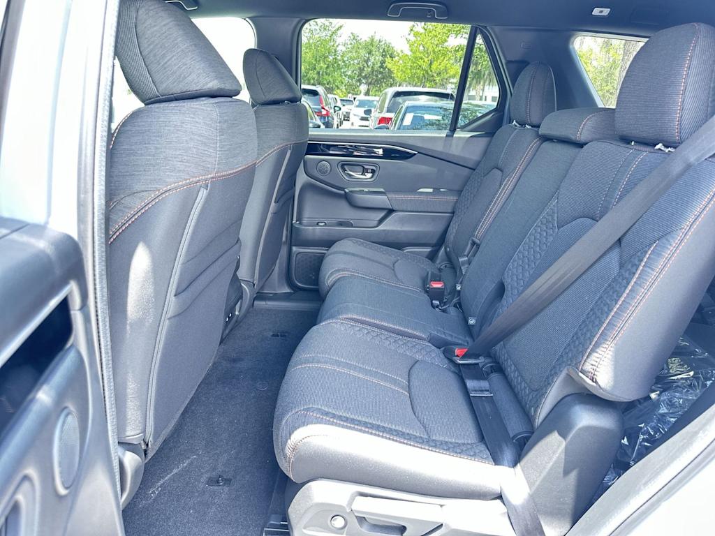 Thumbnail: 2026 Honda Pilot - 19