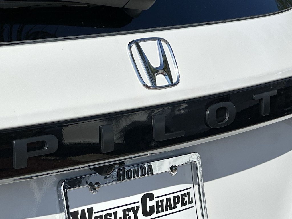 Thumbnail: 2026 Honda Pilot - 7