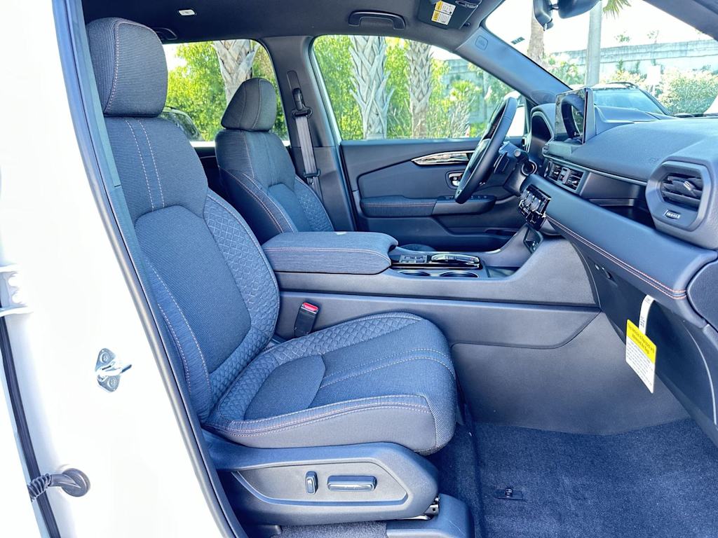 Thumbnail: 2026 Honda Pilot - 11