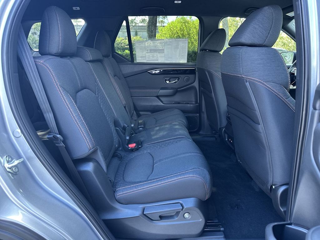 Thumbnail: 2026 Honda Pilot - 22