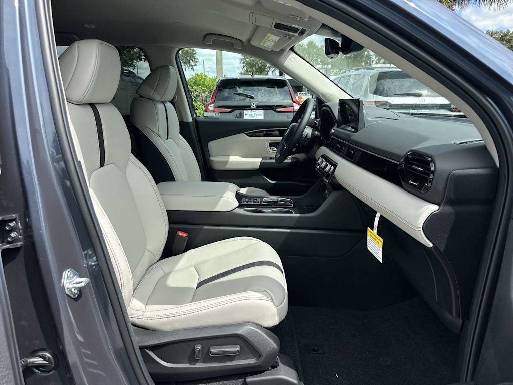 Thumbnail: 2026 Honda Pilot - 22