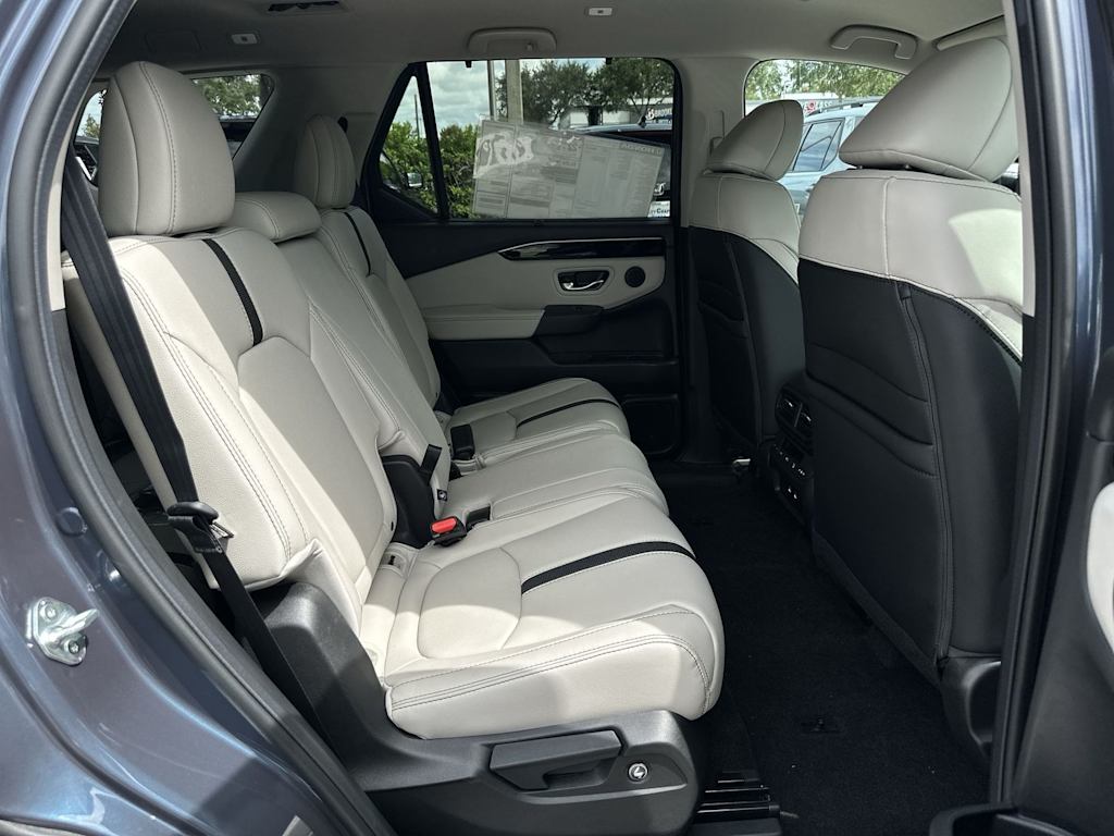 Thumbnail: 2026 Honda Pilot - 21