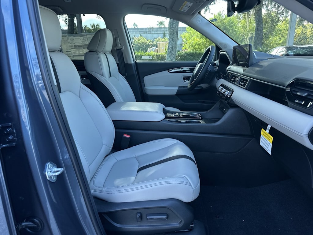 Thumbnail: 2026 Honda Pilot - 20