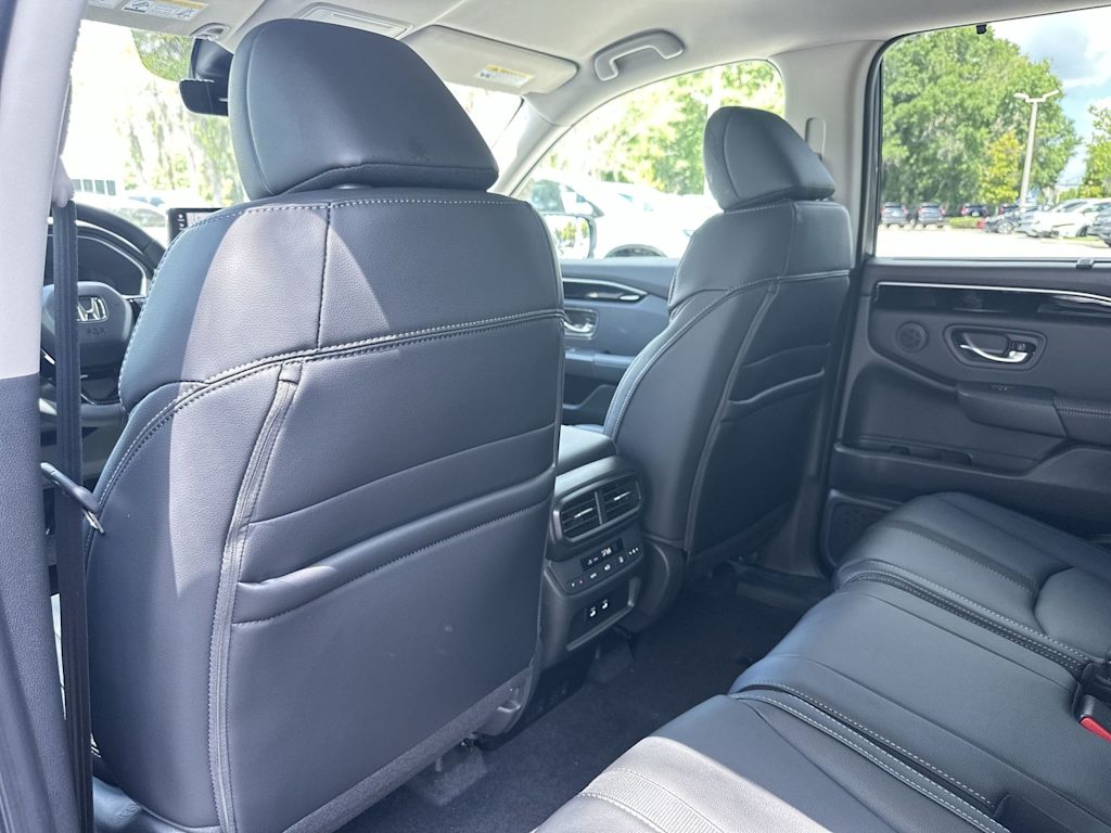 Thumbnail: 2026 Honda Pilot - 11