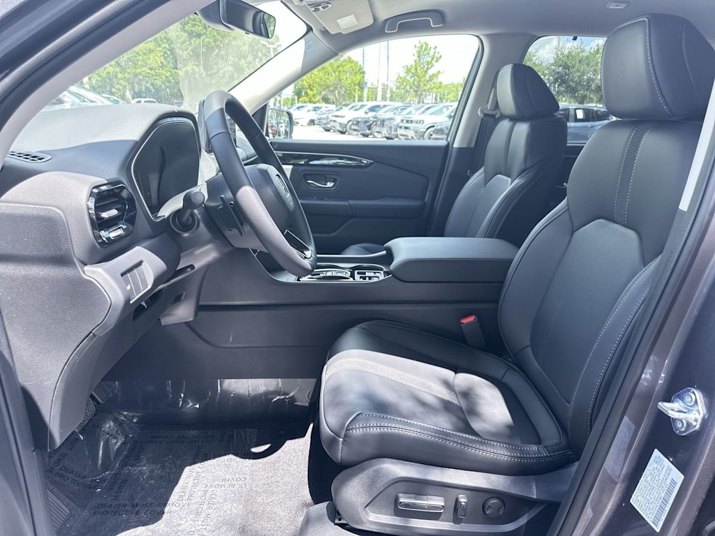 Thumbnail: 2026 Honda Pilot - 10