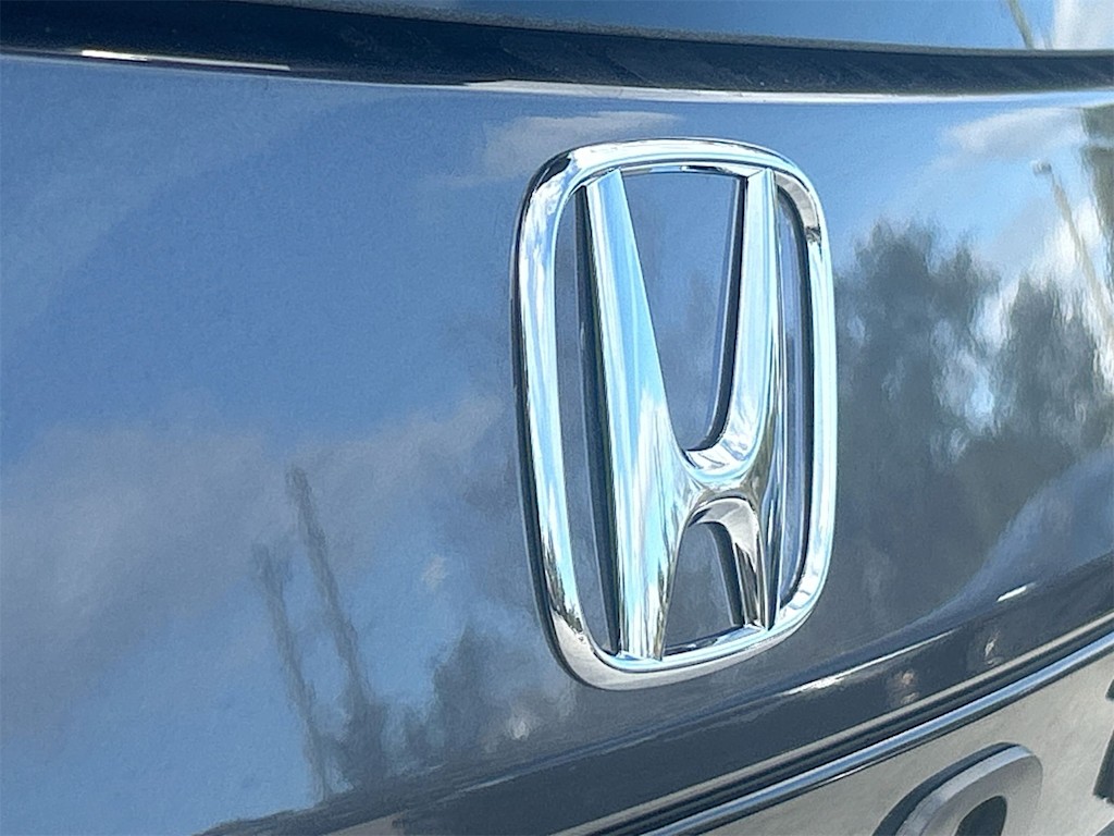 2025 Honda Pilot EX-L 7