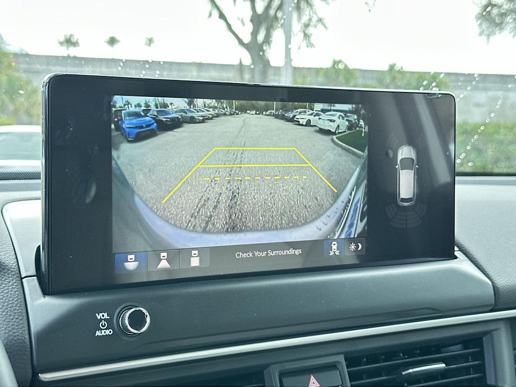 Thumbnail: 2026 Honda Pilot - 12
