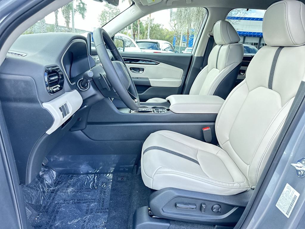 Thumbnail: 2026 Honda Pilot - 9