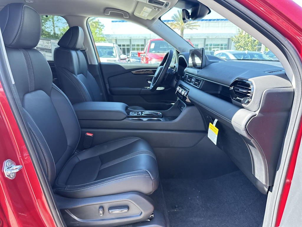 Thumbnail: 2026 Honda Pilot - 9
