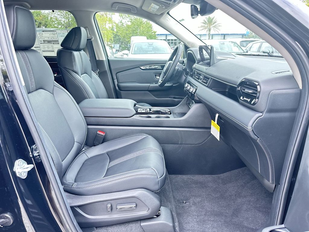 Thumbnail: 2026 Honda Pilot - 10