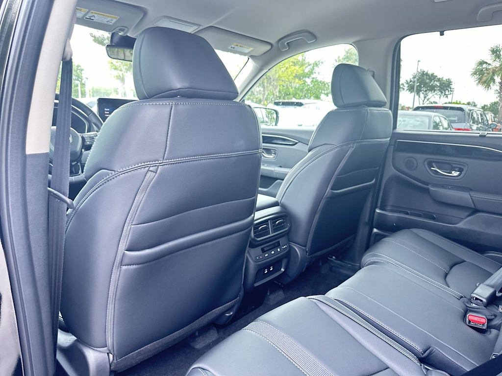 Thumbnail: 2026 Honda Pilot - 11