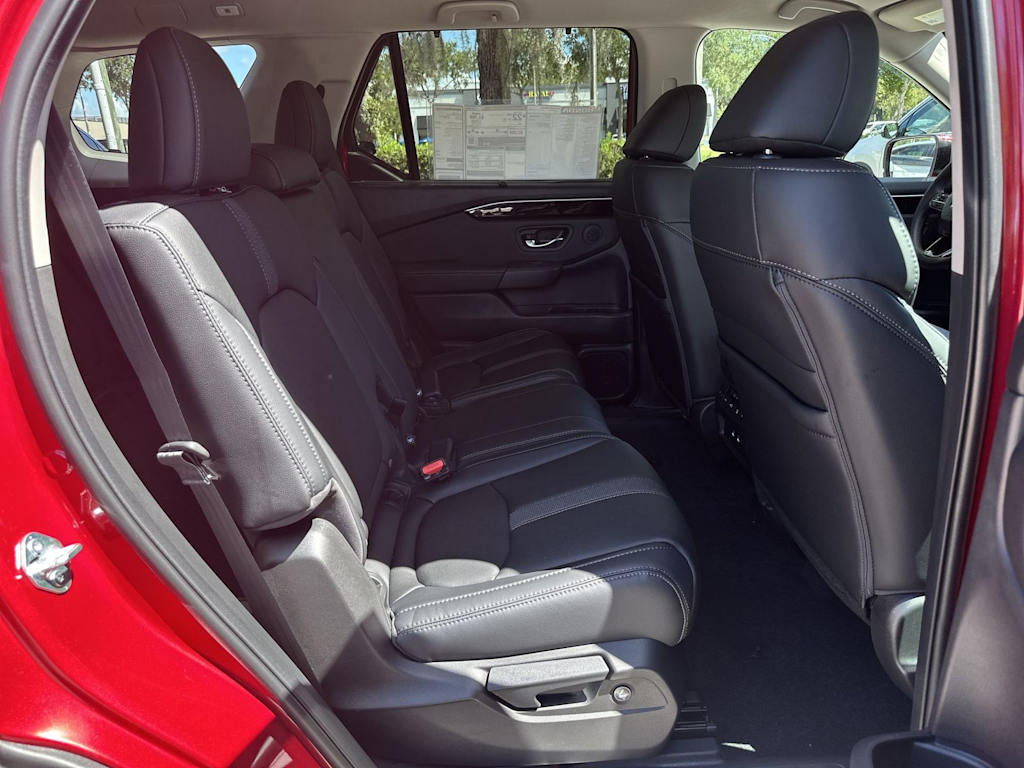 Thumbnail: 2026 Honda Pilot - 21