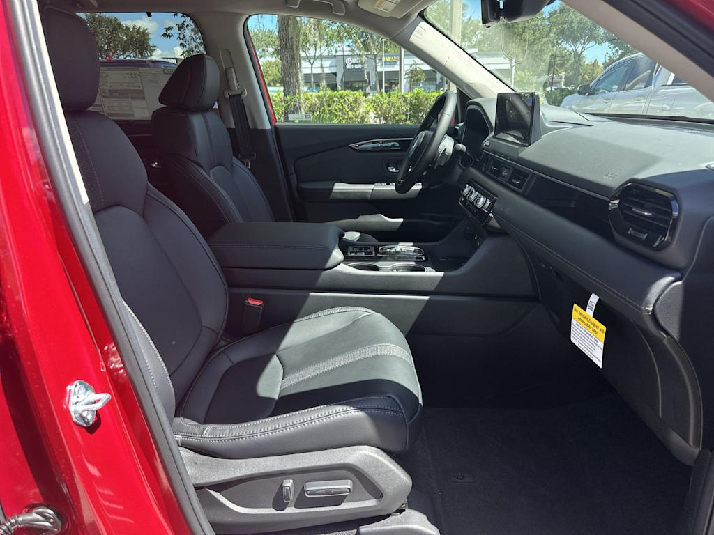Thumbnail: 2026 Honda Pilot - 9