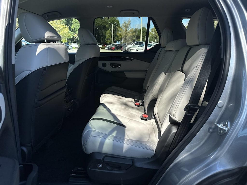 Thumbnail: 2026 Honda Pilot - 20