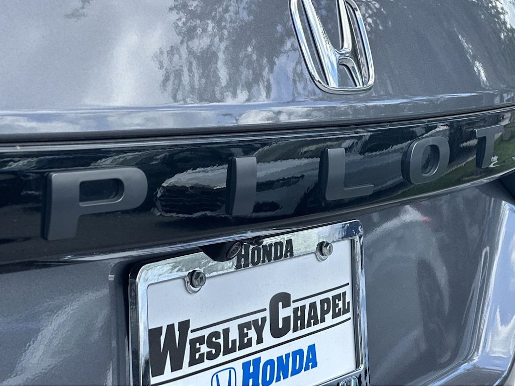 Thumbnail: 2025 Honda Pilot - 19