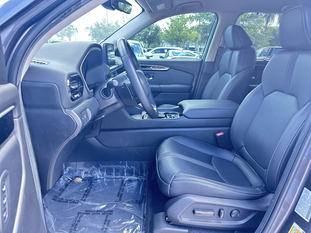 Thumbnail: 2025 Honda Pilot - 9