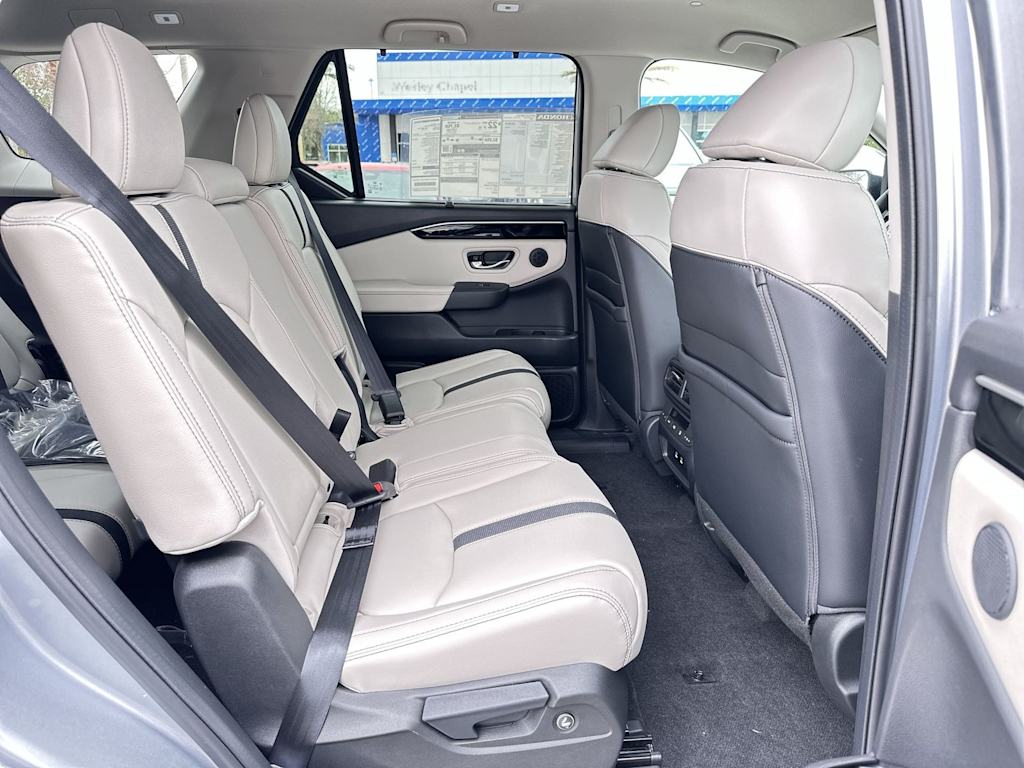 Thumbnail: 2026 Honda Pilot - 19