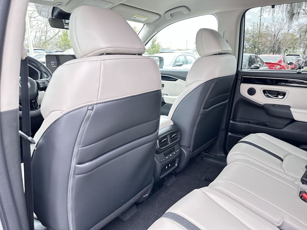 Thumbnail: 2026 Honda Pilot - 11