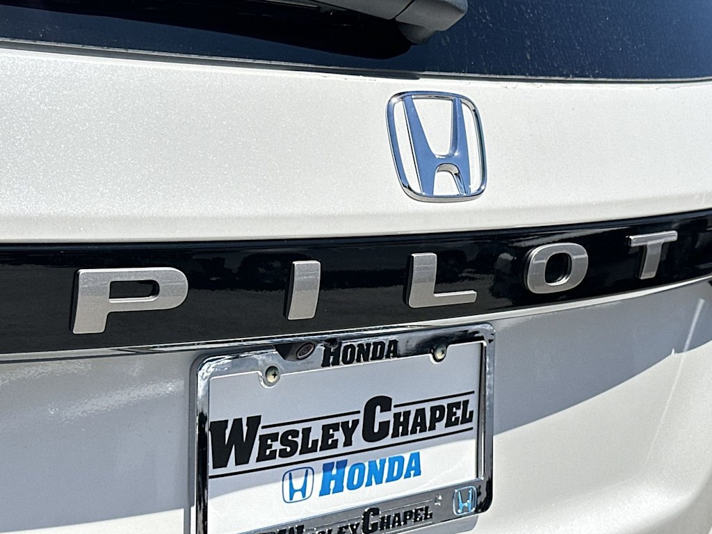 Thumbnail: 2026 Honda Pilot - 7