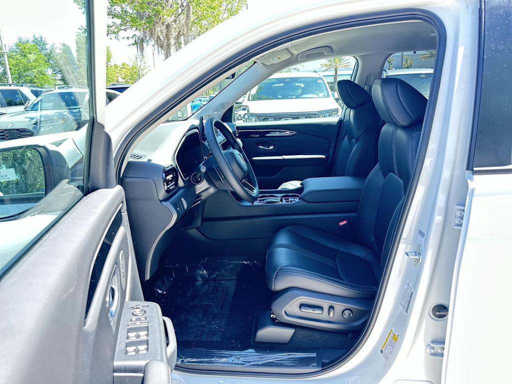 Thumbnail: 2026 Honda Pilot - 11