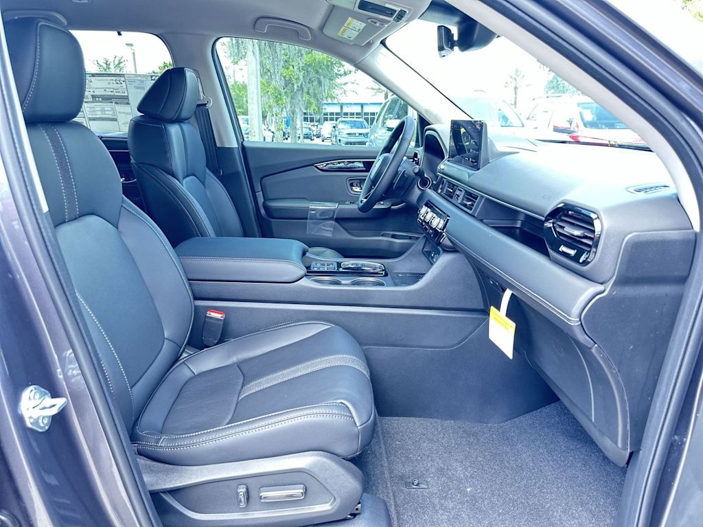 Thumbnail: 2026 Honda Pilot - 20