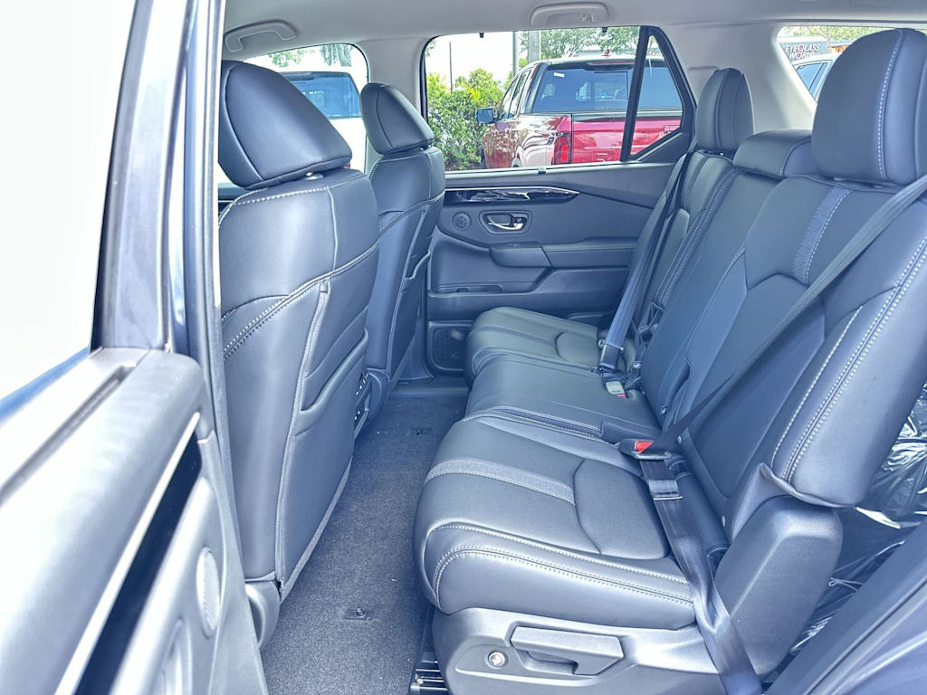 Thumbnail: 2026 Honda Pilot - 18
