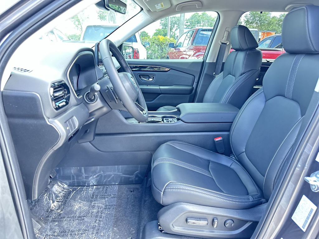 Thumbnail: 2026 Honda Pilot - 10