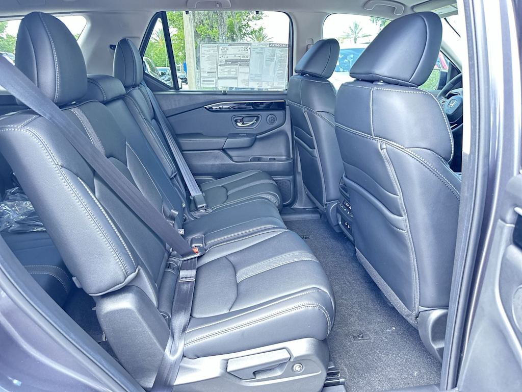 Thumbnail: 2026 Honda Pilot - 19