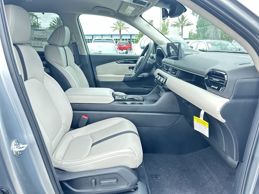 Thumbnail: 2026 Honda Pilot - 21