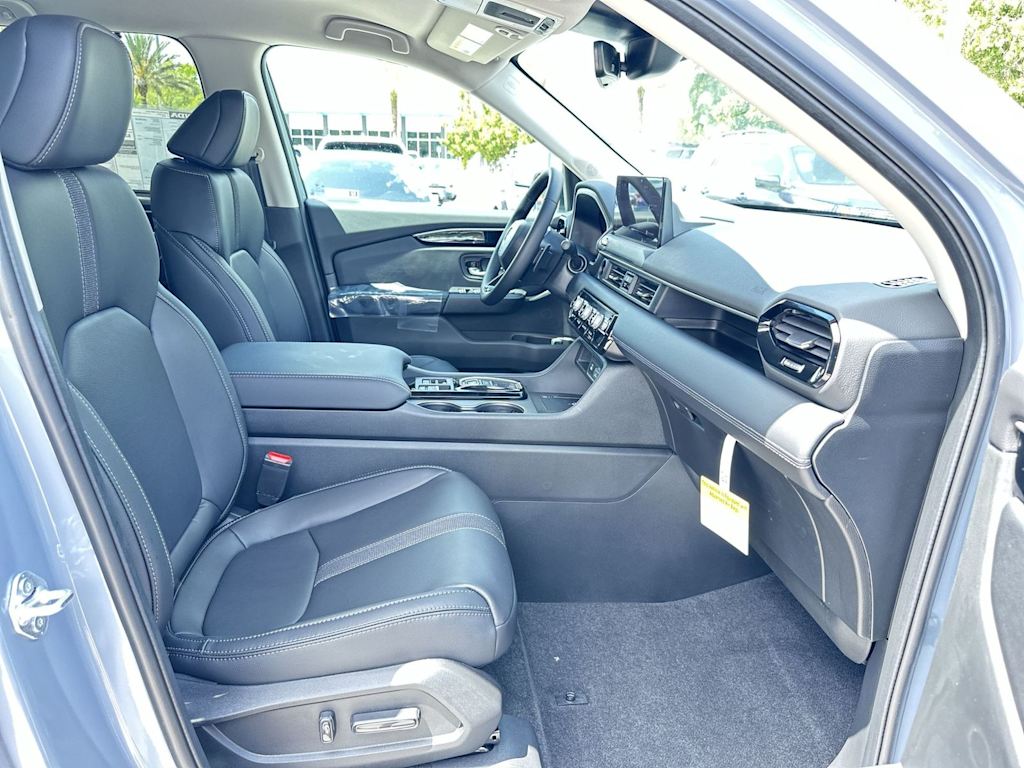 Thumbnail: 2026 Honda Pilot - 20