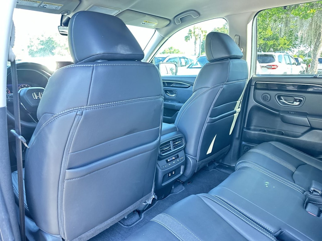Thumbnail: 2026 Honda Pilot - 11