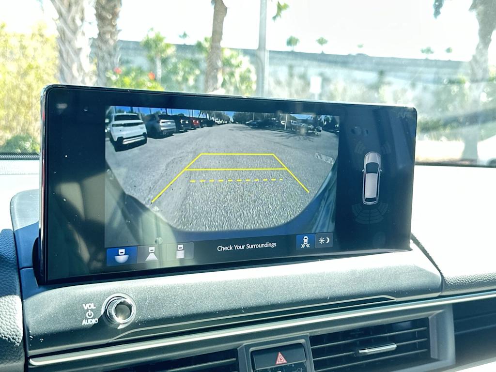 Thumbnail: 2026 Honda Pilot - 12