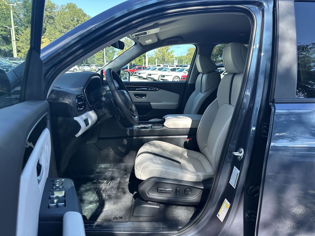 Thumbnail: 2026 Honda Pilot - 9