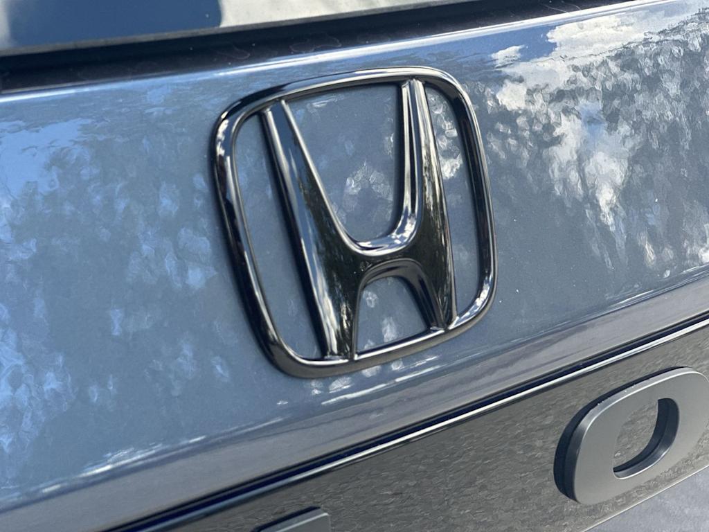 Thumbnail: 2026 Honda Pilot - 7