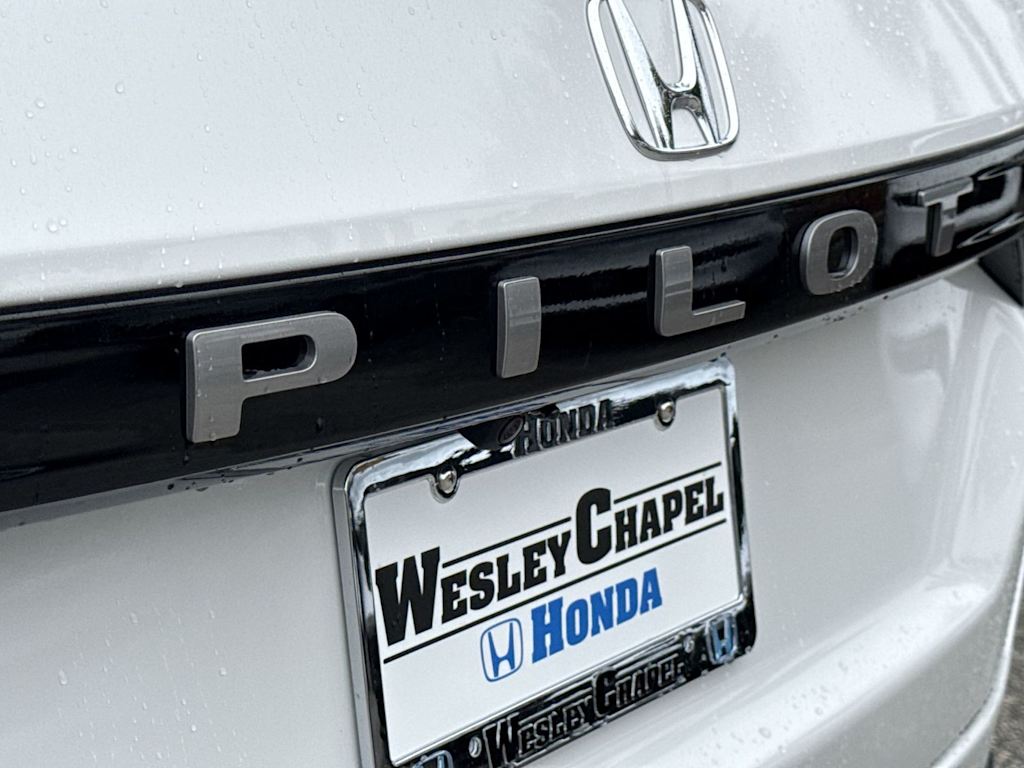 Thumbnail: 2026 Honda Pilot - 18
