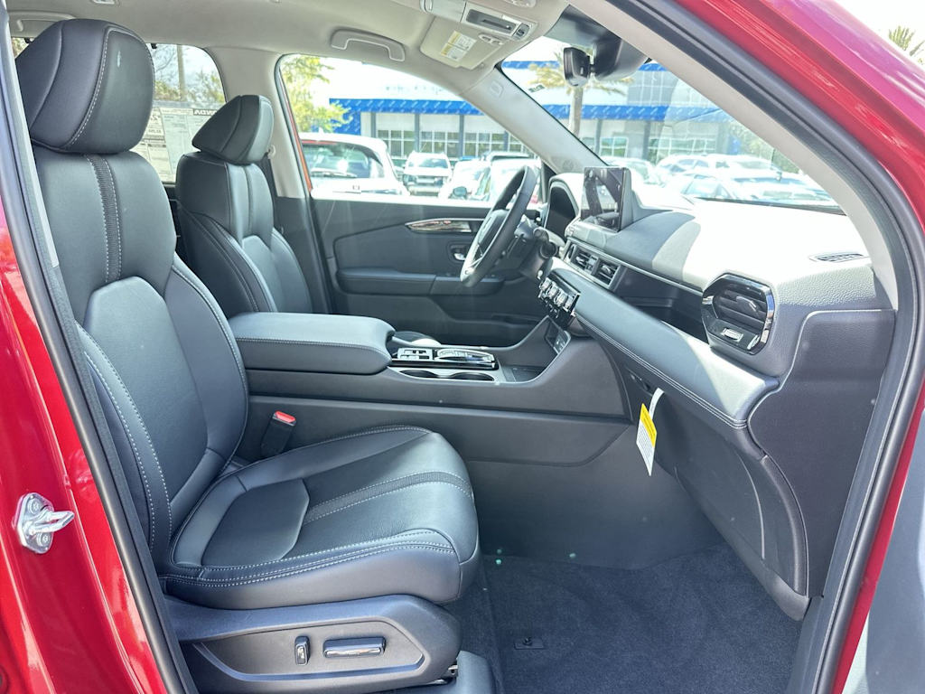 Thumbnail: 2026 Honda Pilot - 10