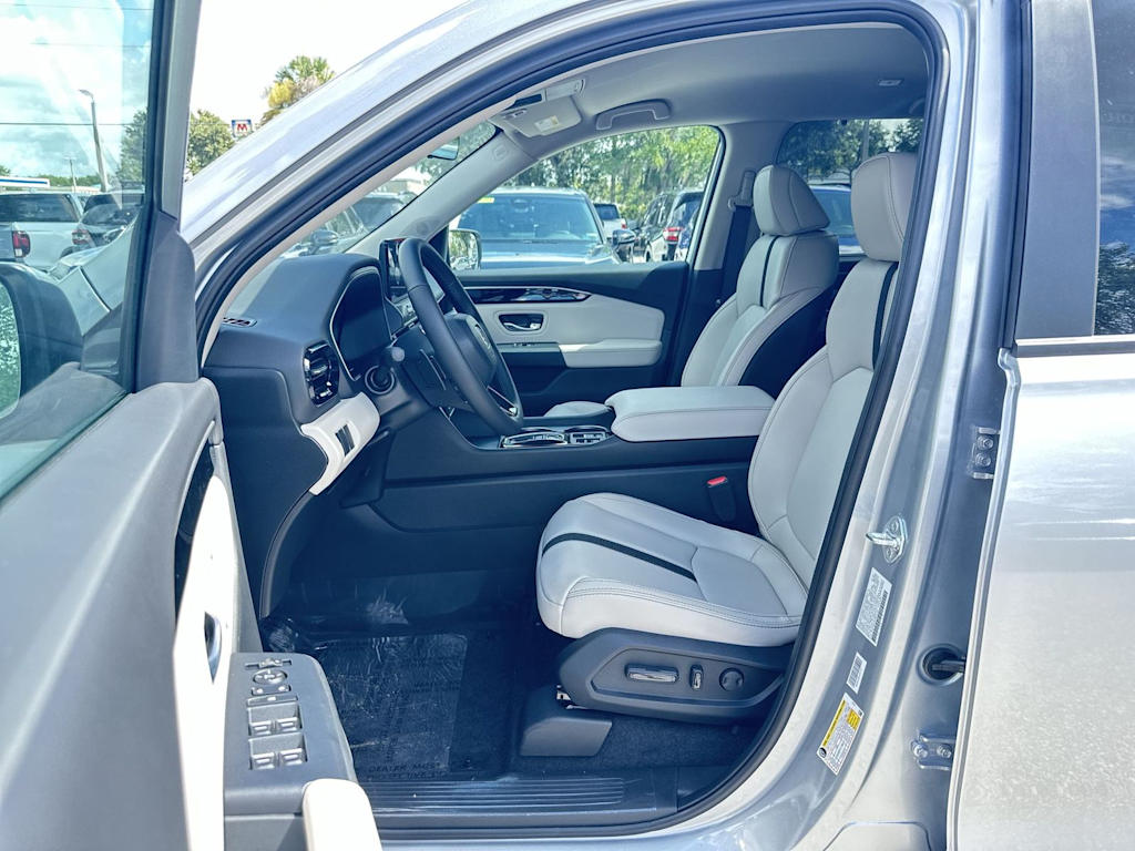 Thumbnail: 2026 Honda Pilot - 8