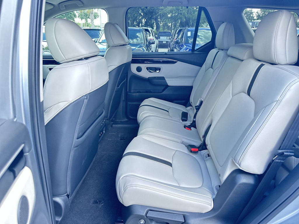 Thumbnail: 2026 Honda Pilot - 18