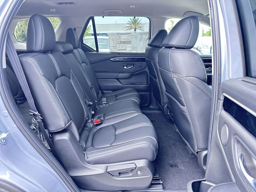 Thumbnail: 2026 Honda Pilot - 20