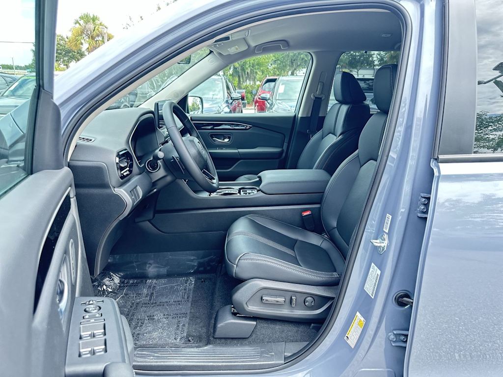 Thumbnail: 2026 Honda Pilot - 8
