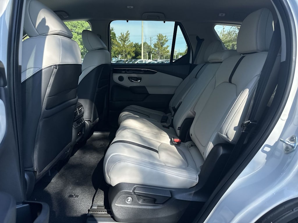 Thumbnail: 2026 Honda Pilot - 20