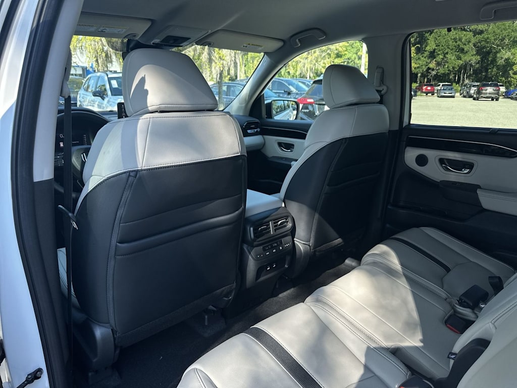 Thumbnail: 2026 Honda Pilot - 11
