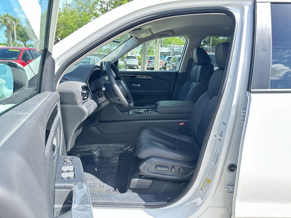 Thumbnail: 2026 Honda Pilot - 14