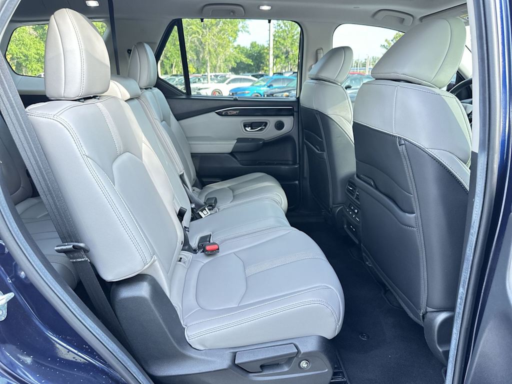 Thumbnail: 2025 Honda Pilot - 19