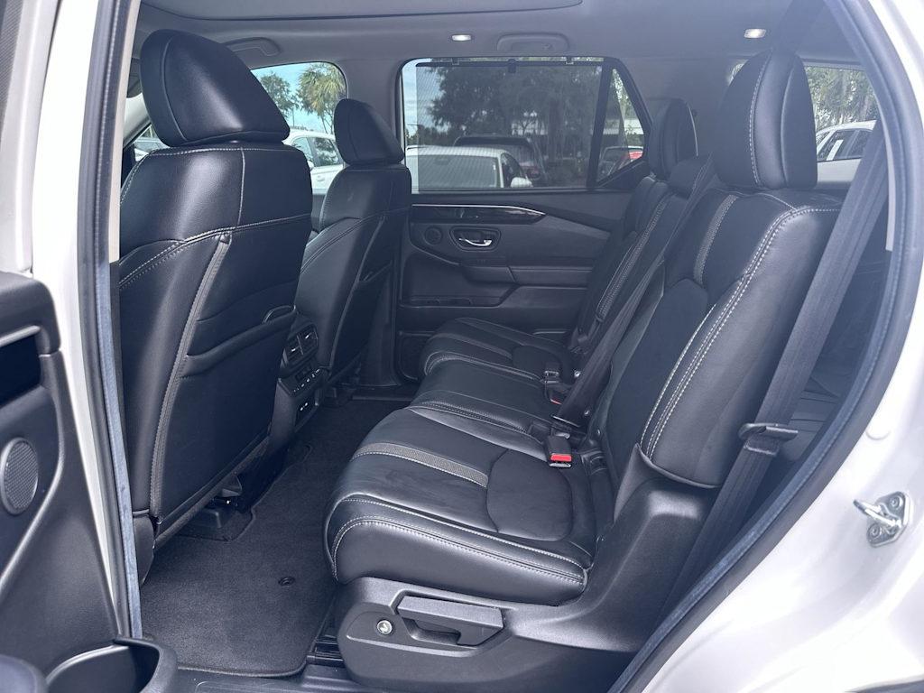 Thumbnail: 2025 Honda Pilot - 20