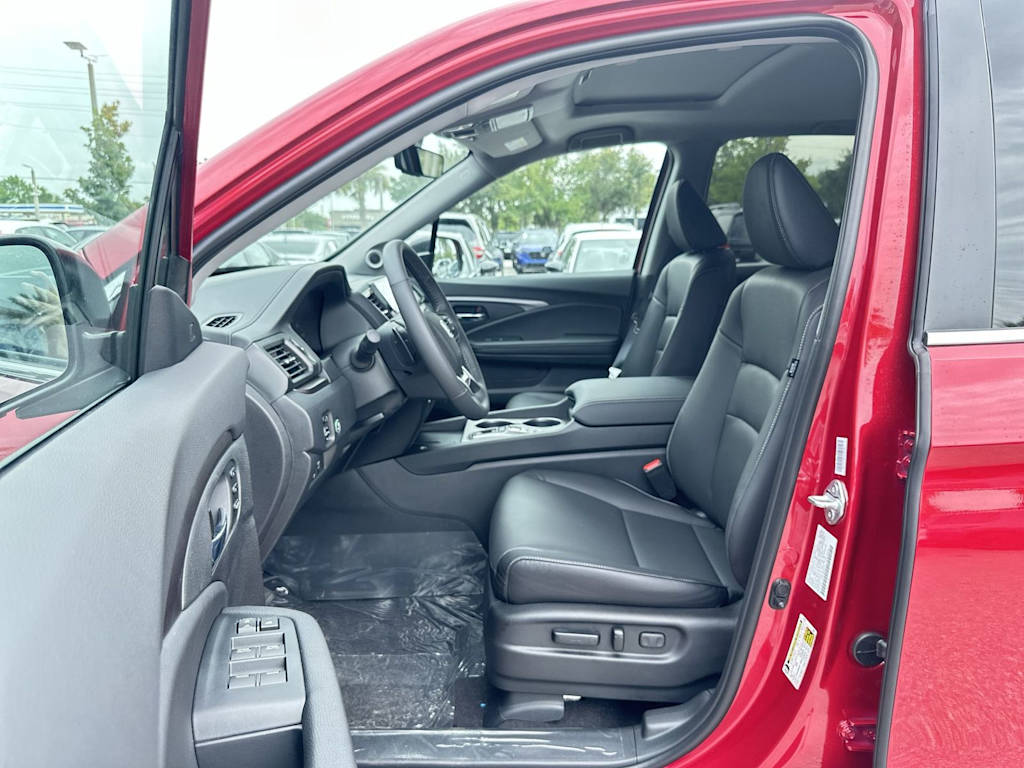 Thumbnail: 2026 Honda Ridgeline - 8